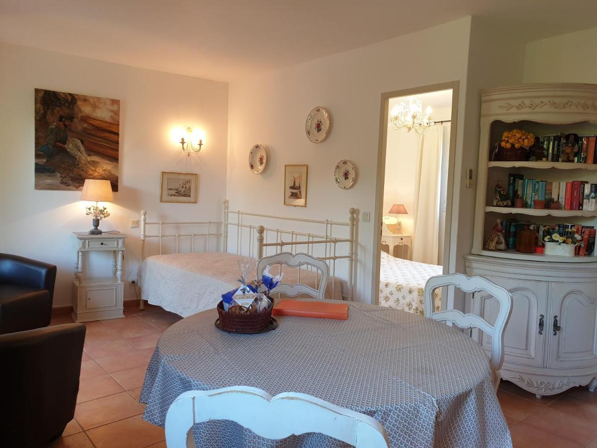 Residence A Merula Calvi  Exterior photo