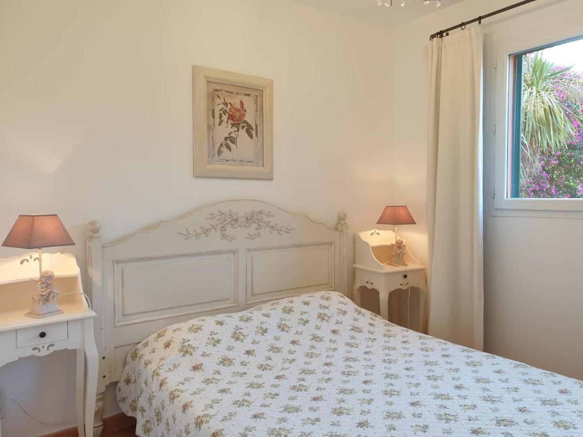 Residence A Merula Calvi  Exterior photo