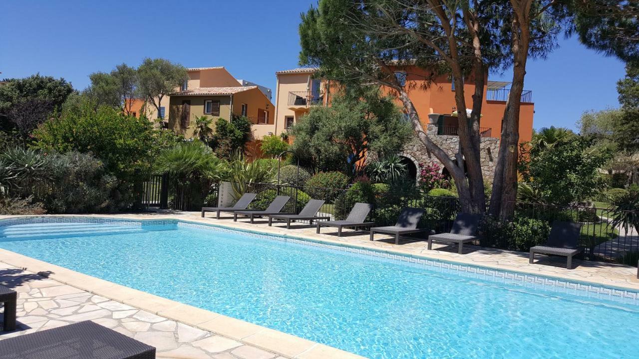 Residence A Merula Calvi  Exterior photo