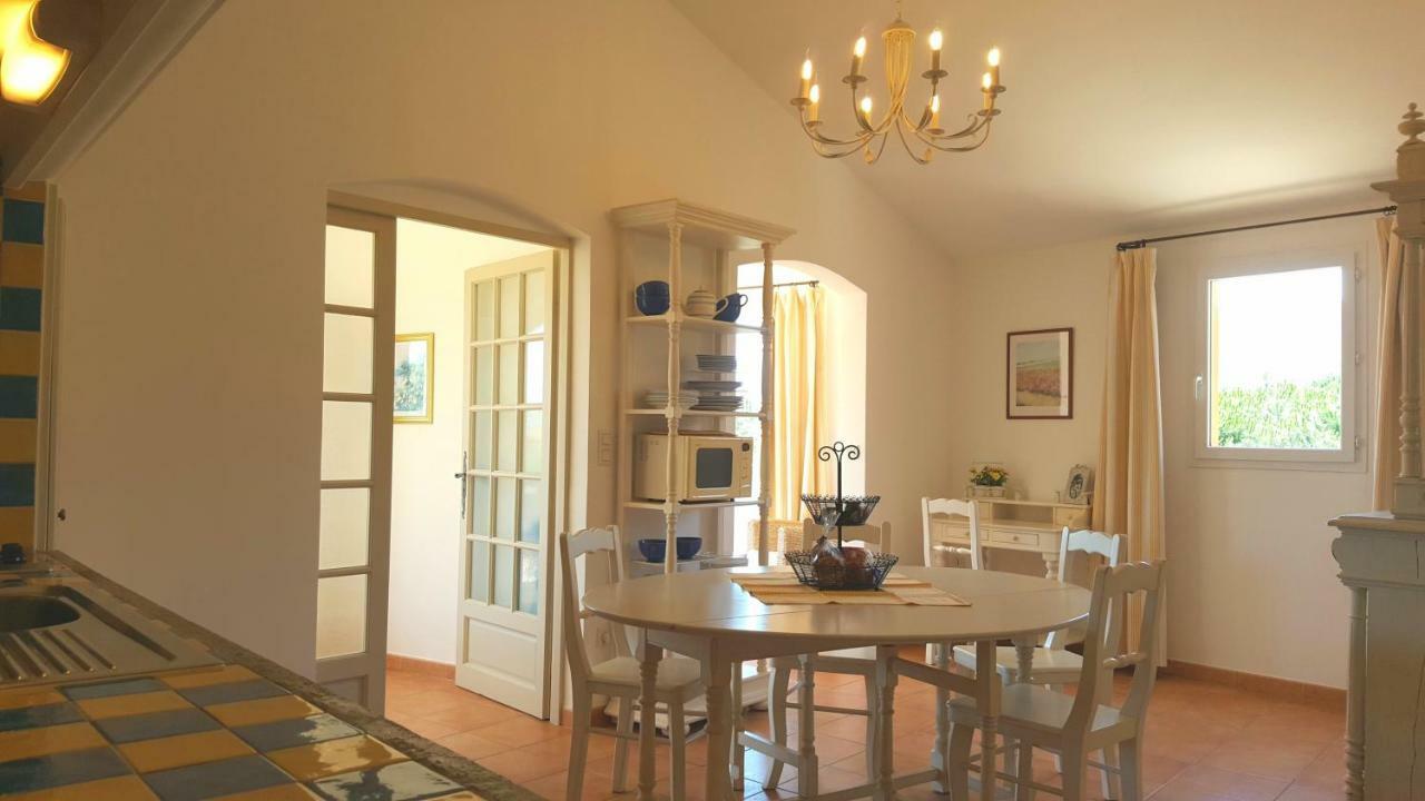 Residence A Merula Calvi  Exterior photo